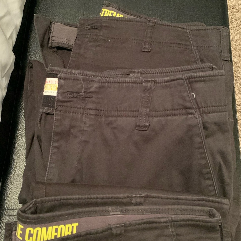 Men’s Lee Extreme Comfort Pants; 36/32; Black